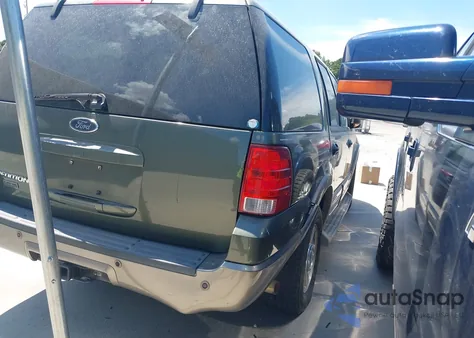 2004 Ford Expedition Eddie Bauer z USA, uszkodzony, nr VIN 1FMRU17W74LB24231